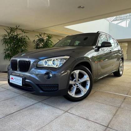 BMW X1 2.0 16V TURBO GASOLINA SDRIVE20I 4P AUTOMÁTICO BMW X1 2.0 16V TURBO GASOLINA SDRIVE20I 4P AUTOMÁTICO